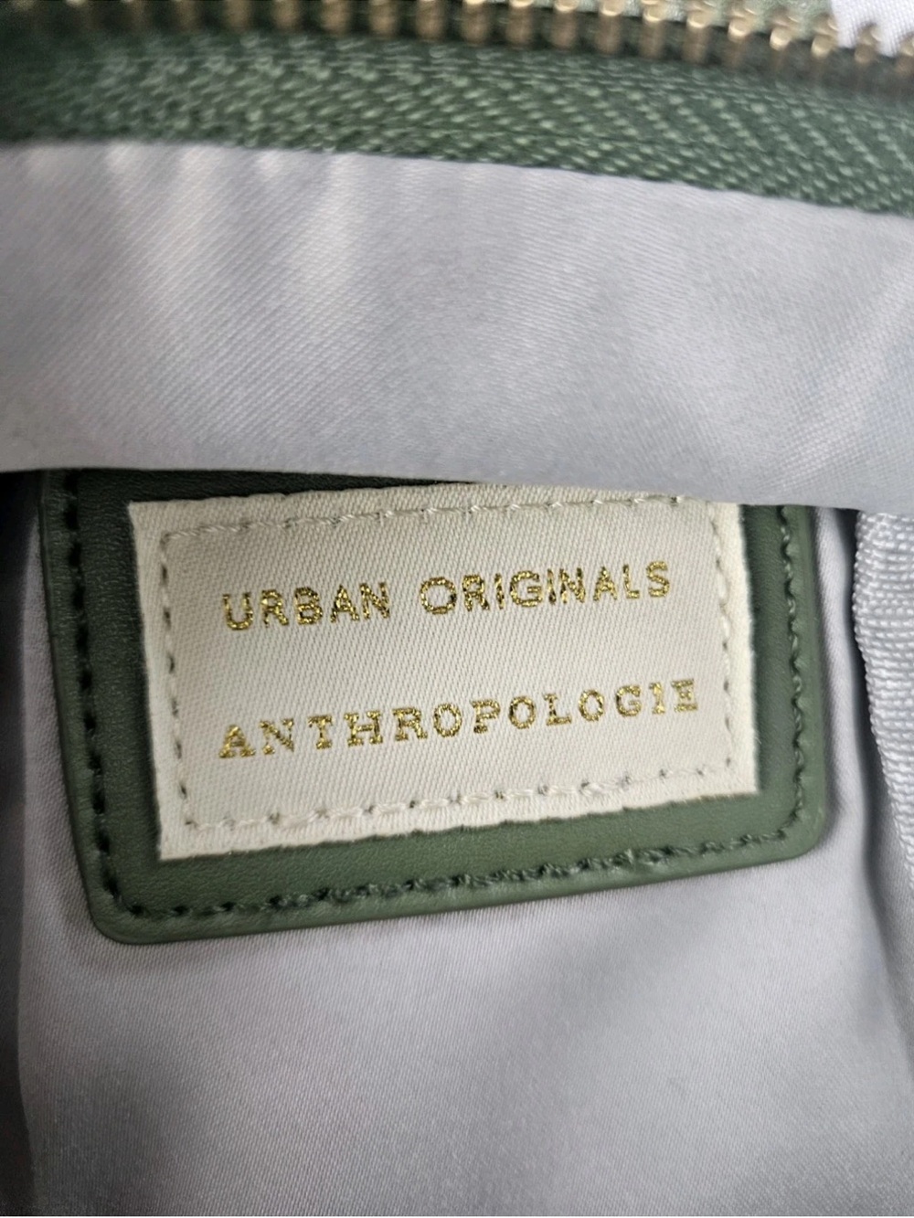 Urban Outfitters X Anthologie Green Woven
Vegan Leather Crossbody Sling
Bag - Picture 10 of 10